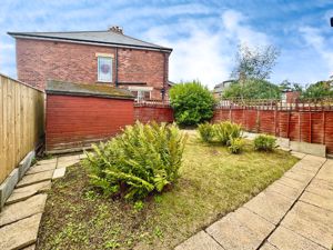 Photo 15- click for photo gallery